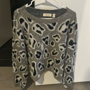 Wool leopard sweater